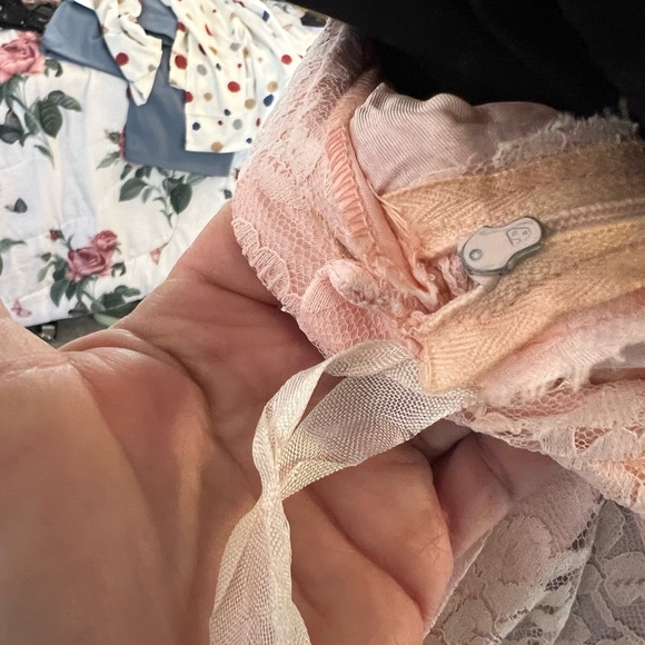 1960s vintage two-piece dress pink lace over satin Sears Roebuck - Picture 8 of 13